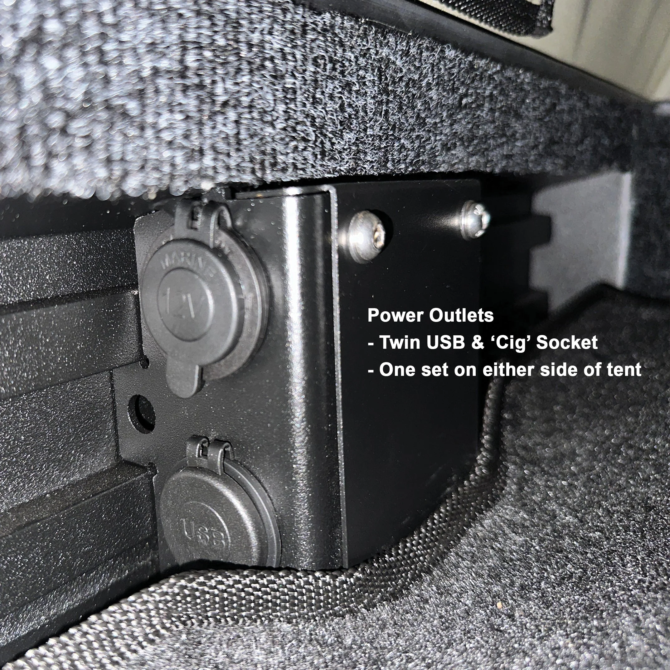 TX27 Hardshell Rooftop Tent - Image 20